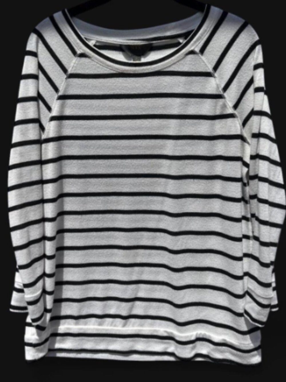 MIX white & black striped long sleeve knit top Size Lg